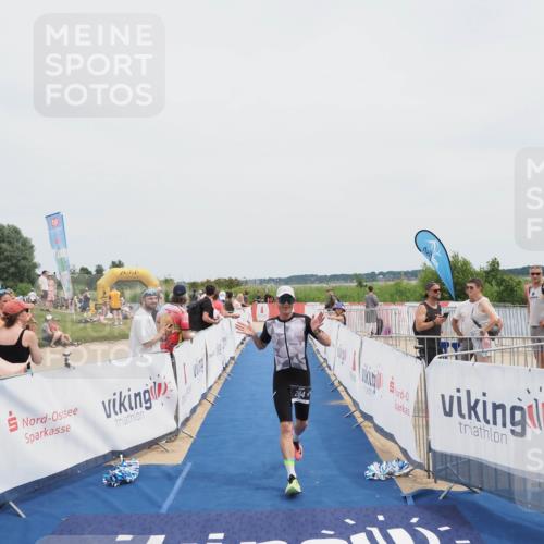 22.06.2025 - Viking Triathlon MichiJ http://msf.ph/oto/8084875 22.06.2025 14:43:20 Ziel 284 meine-sportfotos.de