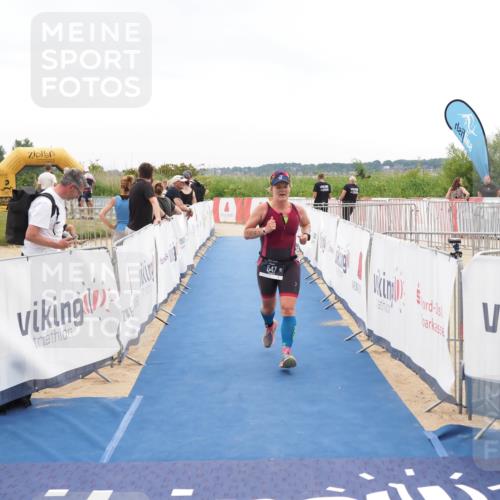 22.06.2025 - Viking Triathlon MichiJ http://msf.ph/oto/8084885 22.06.2025 16:11:49 Ziel 547 meine-sportfotos.de