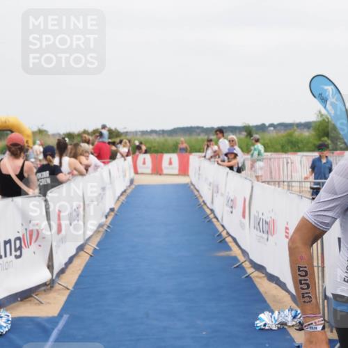 22.06.2025 - Viking Triathlon MichiJ http://msf.ph/oto/8084892 22.06.2025 14:51:22 Ziel 12, 555 meine-sportfotos.de