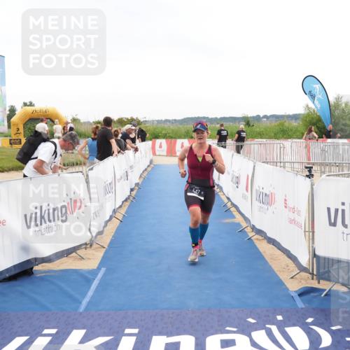 22.06.2025 - Viking Triathlon MichiJ http://msf.ph/oto/8084901 22.06.2025 16:11:49 Ziel 547 meine-sportfotos.de