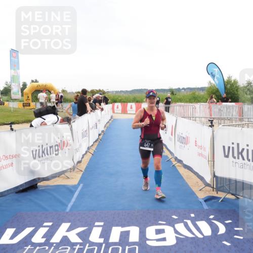 22.06.2025 - Viking Triathlon MichiJ http://msf.ph/oto/8084929 22.06.2025 16:11:49 Ziel 547 meine-sportfotos.de