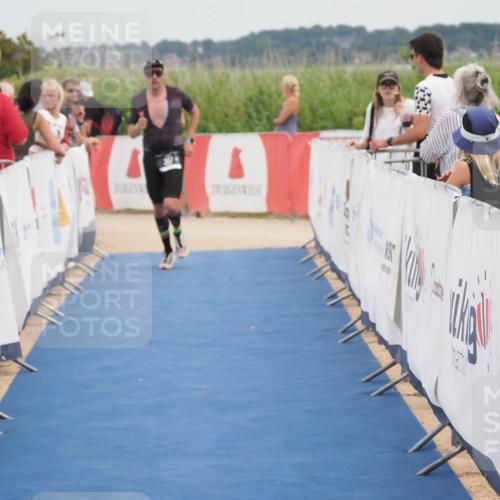 22.06.2025 - Viking Triathlon MichiJ http://msf.ph/oto/8084945 22.06.2025 14:51:35 Ziel 367 meine-sportfotos.de