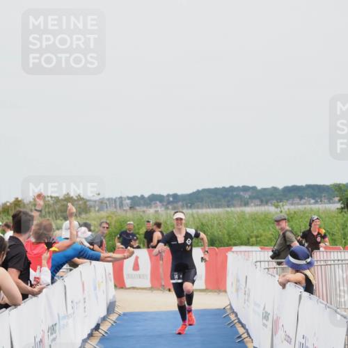 22.06.2025 - Viking Triathlon MichiJ http://msf.ph/oto/8084950 22.06.2025 14:43:33 Ziel 14 meine-sportfotos.de