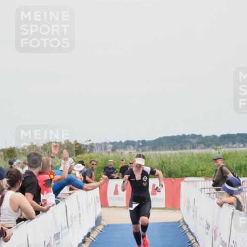 22.06.2025 - Viking Triathlon MichiJ http://msf.ph/oto/8084991 22.06.2025 14:43:33 Ziel 14 meine-sportfotos.de