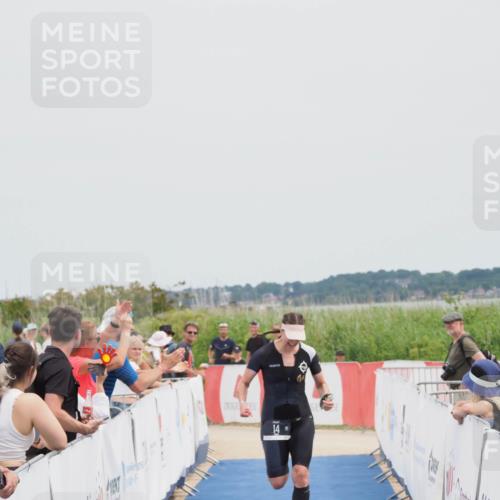 22.06.2025 - Viking Triathlon MichiJ http://msf.ph/oto/8085007 22.06.2025 14:43:34 Ziel 14 meine-sportfotos.de
