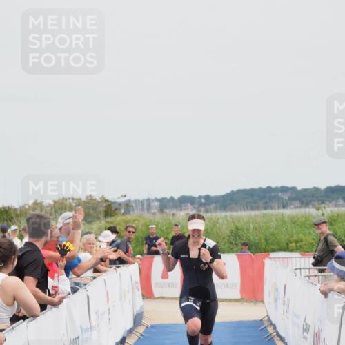22.06.2025 - Viking Triathlon MichiJ http://msf.ph/oto/8085015 22.06.2025 14:43:34 Ziel 14 meine-sportfotos.de
