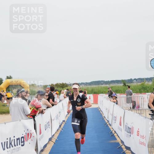 22.06.2025 - Viking Triathlon MichiJ http://msf.ph/oto/8085110 22.06.2025 14:43:35 Ziel 14 meine-sportfotos.de
