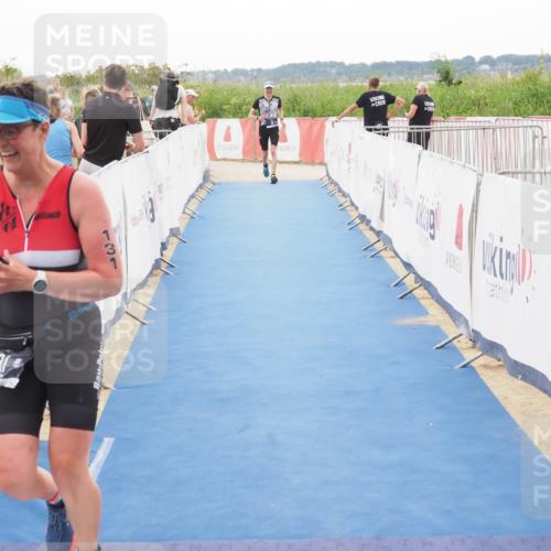 22.06.2025 - Viking Triathlon MichiJ http://msf.ph/oto/8085144 22.06.2025 16:20:27 Ziel 74, 131 meine-sportfotos.de