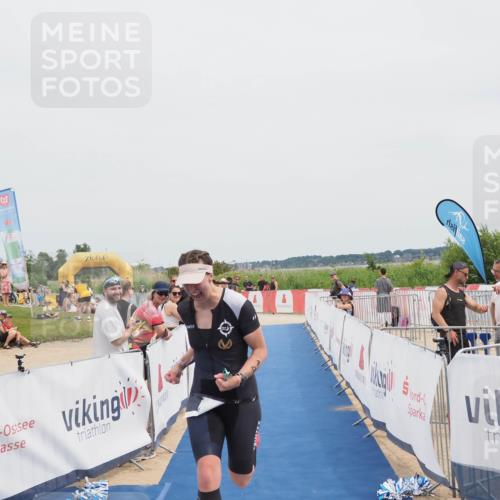 22.06.2025 - Viking Triathlon MichiJ http://msf.ph/oto/8085162 22.06.2025 14:43:36 Ziel 14 meine-sportfotos.de