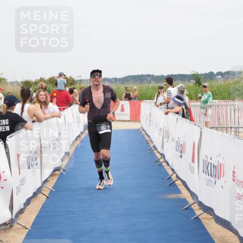 22.06.2025 - Viking Triathlon MichiJ http://msf.ph/oto/8085183 22.06.2025 14:51:39 Ziel 367 meine-sportfotos.de