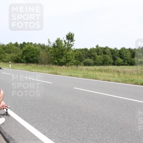 22.06.2025 - Viking Triathlon Yannick Fuchs http://msf.ph/oto/8085241 22.06.2025 13:05:18 Radfahren 156, 201, 477 meine-sportfotos.de