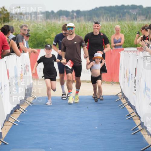 22.06.2025 - Viking Triathlon MichiJ http://msf.ph/oto/8085306 22.06.2025 14:52:09 Ziel 645 meine-sportfotos.de