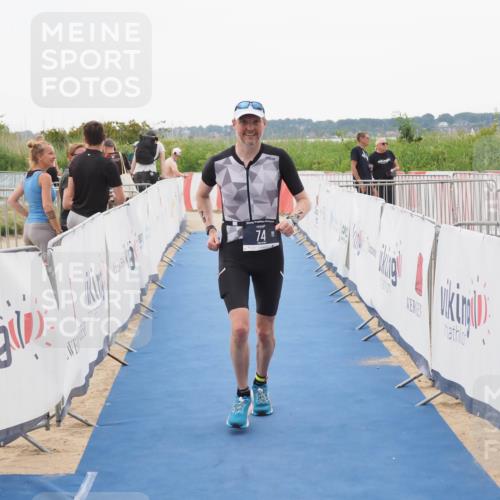 22.06.2025 - Viking Triathlon MichiJ http://msf.ph/oto/8085348 22.06.2025 16:20:32 Ziel 74 meine-sportfotos.de