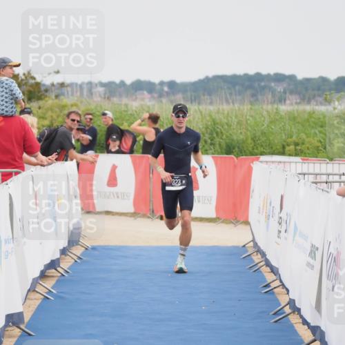22.06.2025 - Viking Triathlon MichiJ http://msf.ph/oto/8085371 22.06.2025 14:45:35 Ziel 323 meine-sportfotos.de
