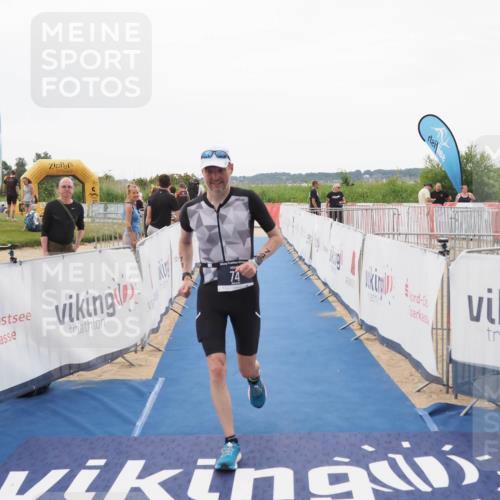22.06.2025 - Viking Triathlon MichiJ http://msf.ph/oto/8085394 22.06.2025 16:20:33 Ziel 74 meine-sportfotos.de