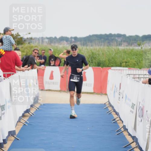 22.06.2025 - Viking Triathlon MichiJ http://msf.ph/oto/8085395 22.06.2025 14:45:35 Ziel 323 meine-sportfotos.de