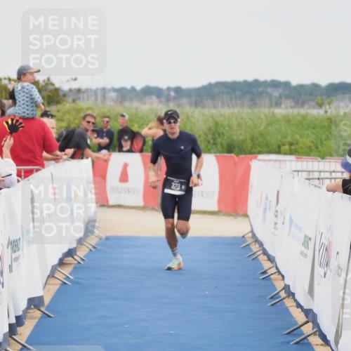 22.06.2025 - Viking Triathlon MichiJ http://msf.ph/oto/8085404 22.06.2025 14:45:35 Ziel 323 meine-sportfotos.de