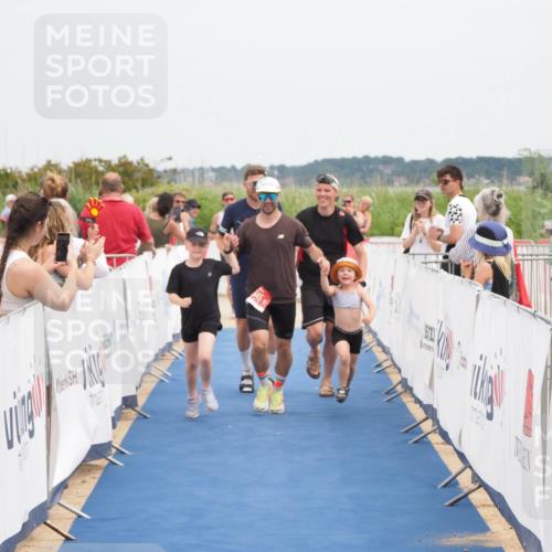 22.06.2025 - Viking Triathlon MichiJ http://msf.ph/oto/8085423 22.06.2025 14:52:12 Ziel 420, 645 meine-sportfotos.de