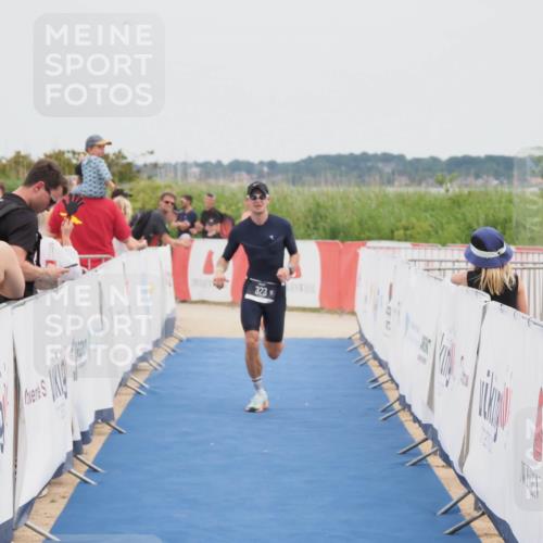 22.06.2025 - Viking Triathlon MichiJ http://msf.ph/oto/8085434 22.06.2025 14:45:36 Ziel 323 meine-sportfotos.de