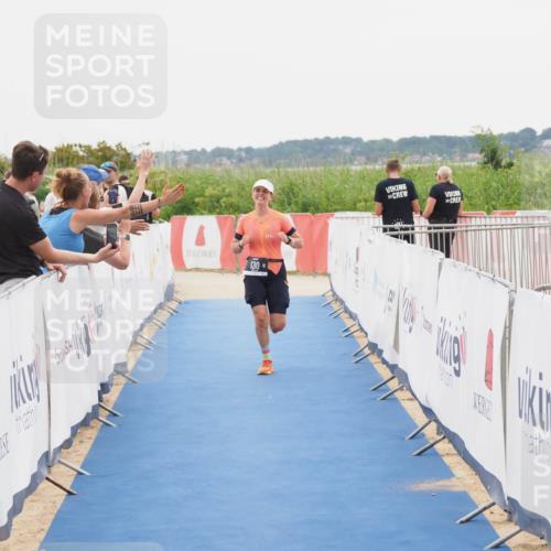 22.06.2025 - Viking Triathlon MichiJ http://msf.ph/oto/8085438 22.06.2025 16:13:27 Ziel 130 meine-sportfotos.de