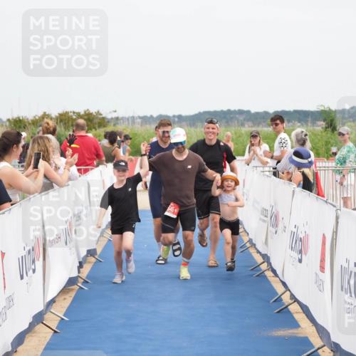 22.06.2025 - Viking Triathlon MichiJ http://msf.ph/oto/8085454 22.06.2025 14:52:13 Ziel 420, 645 meine-sportfotos.de