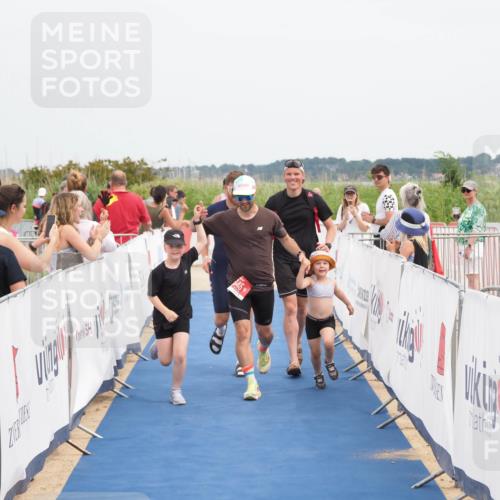 22.06.2025 - Viking Triathlon MichiJ http://msf.ph/oto/8085470 22.06.2025 14:52:13 Ziel 420, 645 meine-sportfotos.de
