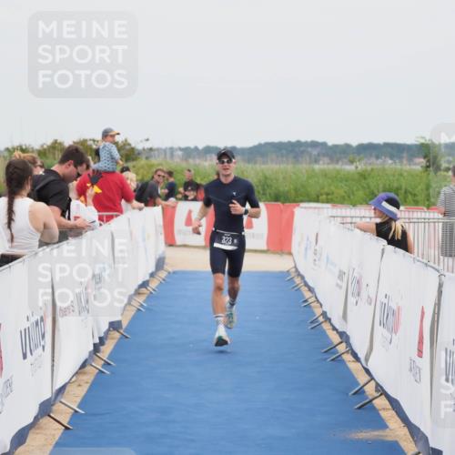 22.06.2025 - Viking Triathlon MichiJ http://msf.ph/oto/8085473 22.06.2025 14:45:37 Ziel 323 meine-sportfotos.de
