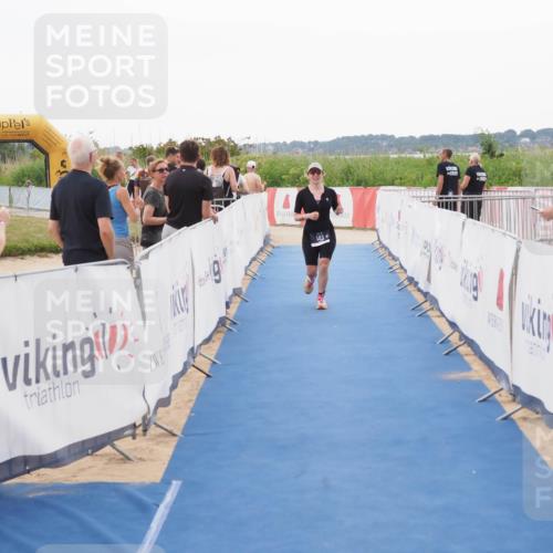 22.06.2025 - Viking Triathlon MichiJ http://msf.ph/oto/8085495 22.06.2025 16:21:26 Ziel 143 meine-sportfotos.de
