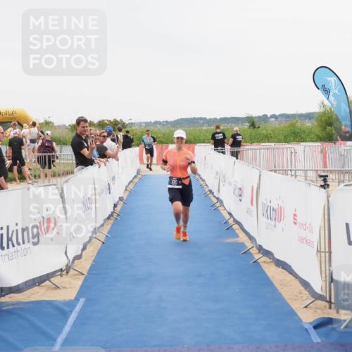 22.06.2025 - Viking Triathlon MichiJ http://msf.ph/oto/8085545 22.06.2025 16:13:29 Ziel 130, 467 meine-sportfotos.de