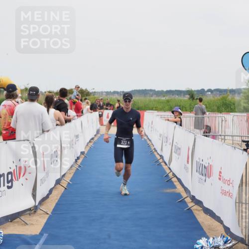 22.06.2025 - Viking Triathlon MichiJ http://msf.ph/oto/8085549 22.06.2025 14:45:38 Ziel 323 meine-sportfotos.de
