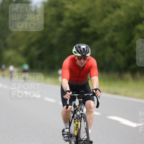 22.06.2025 - Viking Triathlon Yannick Fuchs http://msf.ph/oto/8085550 22.06.2025 12:38:43 Radfahren 106, 192, 242, 335, 429, 653 meine-sportfotos.de