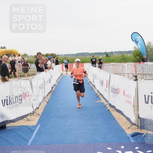 22.06.2025 - Viking Triathlon MichiJ http://msf.ph/oto/8085558 22.06.2025 16:13:29 Ziel 130, 467 meine-sportfotos.de