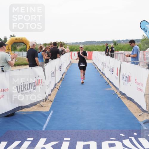 22.06.2025 - Viking Triathlon MichiJ http://msf.ph/oto/8085560 22.06.2025 16:21:27 Ziel 143 meine-sportfotos.de