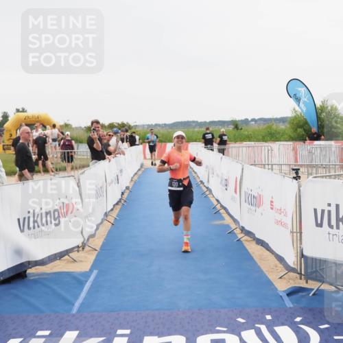 22.06.2025 - Viking Triathlon MichiJ http://msf.ph/oto/8085572 22.06.2025 16:13:30 Ziel 130, 467 meine-sportfotos.de