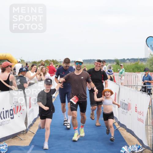 22.06.2025 - Viking Triathlon MichiJ http://msf.ph/oto/8085573 22.06.2025 14:52:15 Ziel 420, 645 meine-sportfotos.de