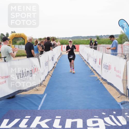 22.06.2025 - Viking Triathlon MichiJ http://msf.ph/oto/8085577 22.06.2025 16:21:28 Ziel 143 meine-sportfotos.de