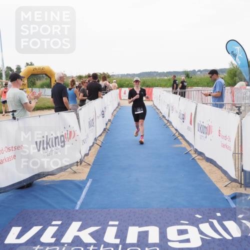 22.06.2025 - Viking Triathlon MichiJ http://msf.ph/oto/8085583 22.06.2025 16:21:28 Ziel 143 meine-sportfotos.de