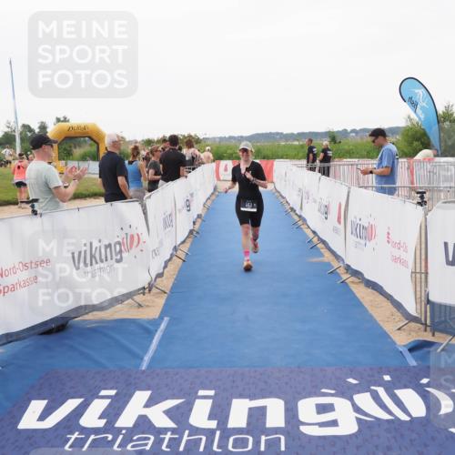 22.06.2025 - Viking Triathlon MichiJ http://msf.ph/oto/8085605 22.06.2025 16:21:28 Ziel 143 meine-sportfotos.de