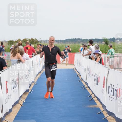 22.06.2025 - Viking Triathlon MichiJ http://msf.ph/oto/8085647 22.06.2025 14:52:20 Ziel 288, 420, 645 meine-sportfotos.de