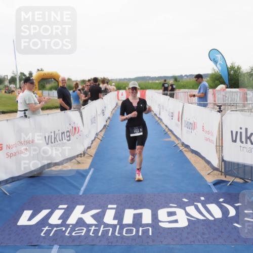 22.06.2025 - Viking Triathlon MichiJ http://msf.ph/oto/8085675 22.06.2025 16:21:29 Ziel 143 meine-sportfotos.de