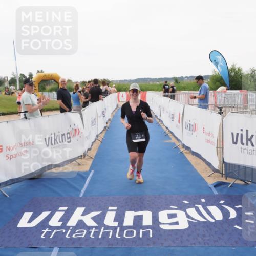 22.06.2025 - Viking Triathlon MichiJ http://msf.ph/oto/8085682 22.06.2025 16:21:29 Ziel 143 meine-sportfotos.de