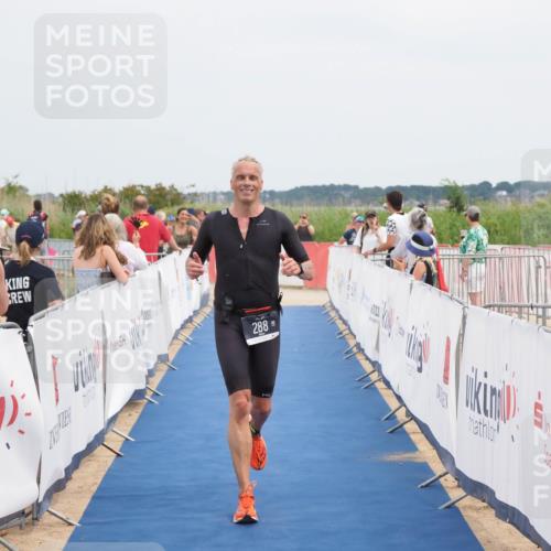 22.06.2025 - Viking Triathlon MichiJ http://msf.ph/oto/8085696 22.06.2025 14:52:21 Ziel 288, 420 meine-sportfotos.de
