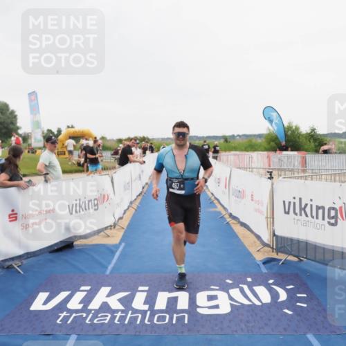 22.06.2025 - Viking Triathlon MichiJ http://msf.ph/oto/8085789 22.06.2025 16:13:36 Ziel 76, 467 meine-sportfotos.de
