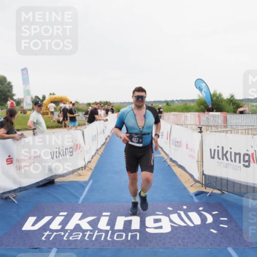 22.06.2025 - Viking Triathlon MichiJ http://msf.ph/oto/8085795 22.06.2025 16:13:36 Ziel 76, 467 meine-sportfotos.de