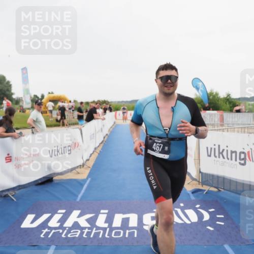 22.06.2025 - Viking Triathlon MichiJ http://msf.ph/oto/8085815 22.06.2025 16:13:37 Ziel 76, 467 meine-sportfotos.de