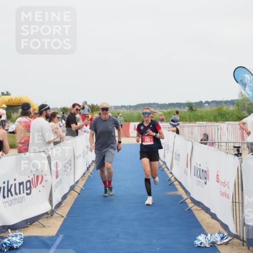 22.06.2025 - Viking Triathlon MichiJ http://msf.ph/oto/8085834 22.06.2025 14:46:22 Ziel 648 meine-sportfotos.de