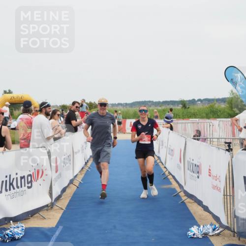 22.06.2025 - Viking Triathlon MichiJ http://msf.ph/oto/8085840 22.06.2025 14:46:22 Ziel 648 meine-sportfotos.de