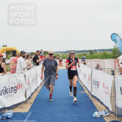 22.06.2025 - Viking Triathlon MichiJ http://msf.ph/oto/8085847 22.06.2025 14:46:23 Ziel 648 meine-sportfotos.de