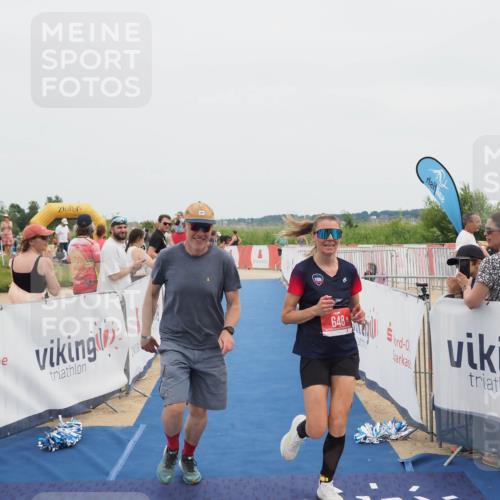 22.06.2025 - Viking Triathlon MichiJ http://msf.ph/oto/8085889 22.06.2025 14:46:23 Ziel 648 meine-sportfotos.de