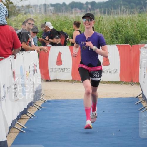 22.06.2025 - Viking Triathlon MichiJ http://msf.ph/oto/8085923 22.06.2025 14:47:01 Ziel 299 meine-sportfotos.de